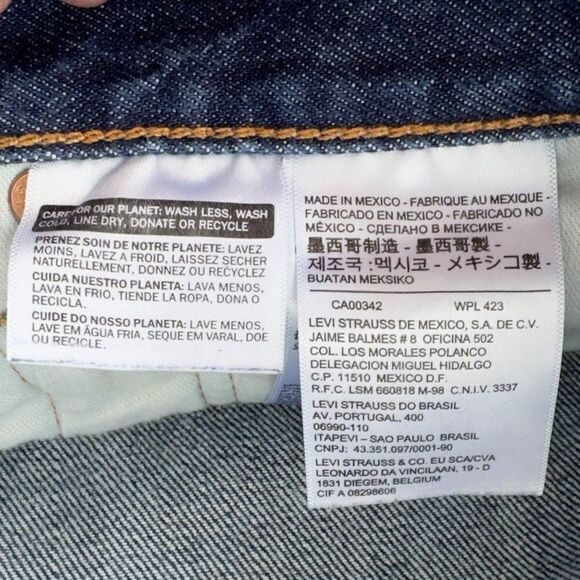 Levi's Strauss & Co 501 Button Fly Straight Leg Medium Wash Jeans Men's 36x30 - Picture 6 of 7